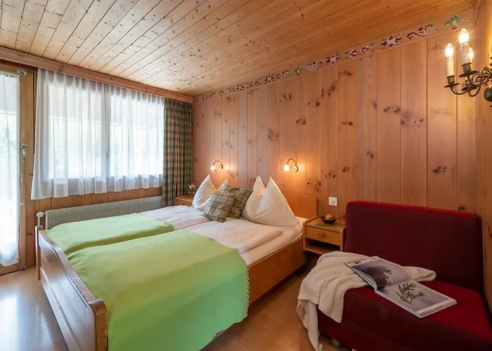 زايتسانو بيسك رومز إنترلاكن 2*